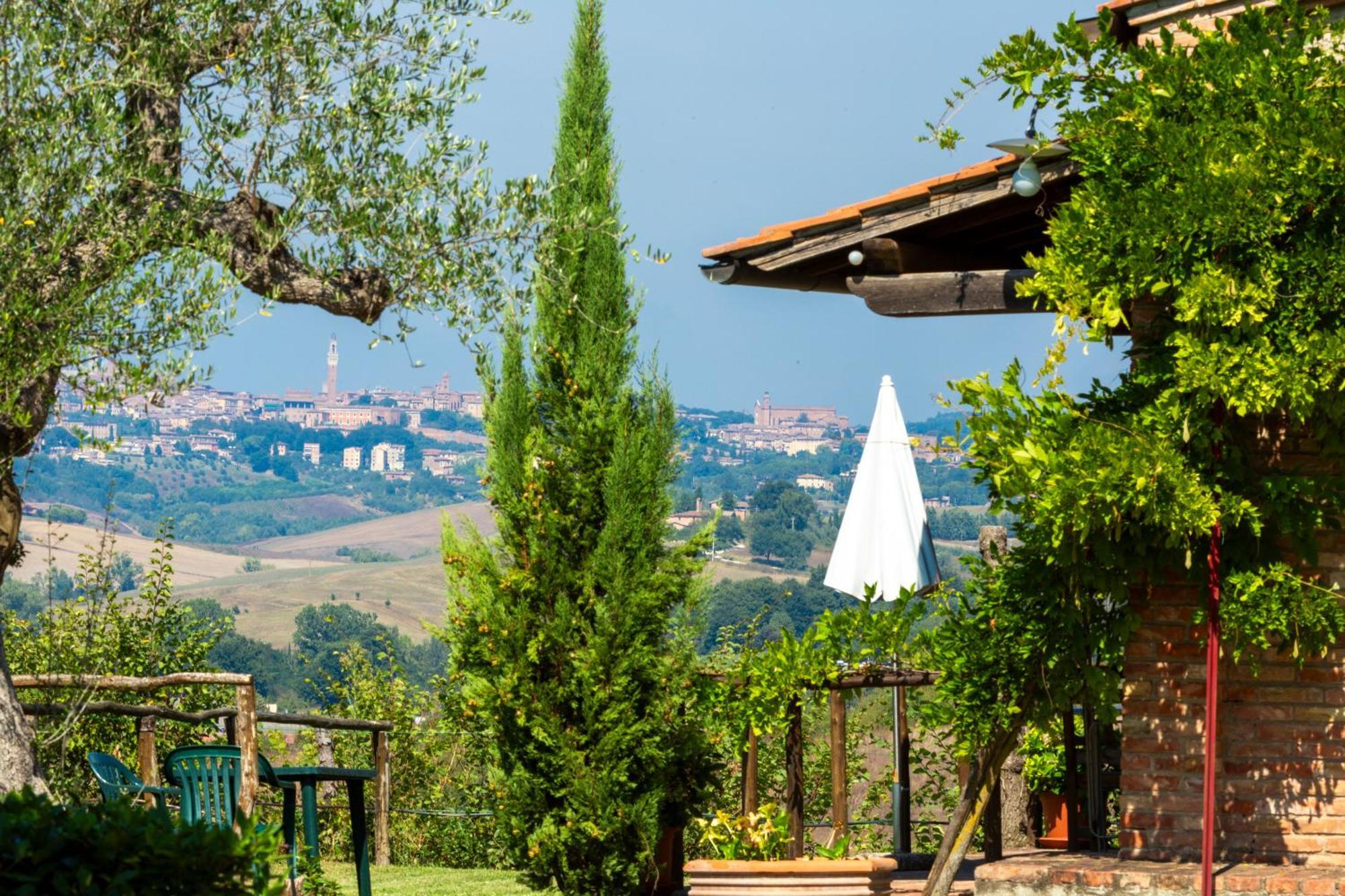 Casavacanze Vesta Isola d'Arbia Екстериор снимка