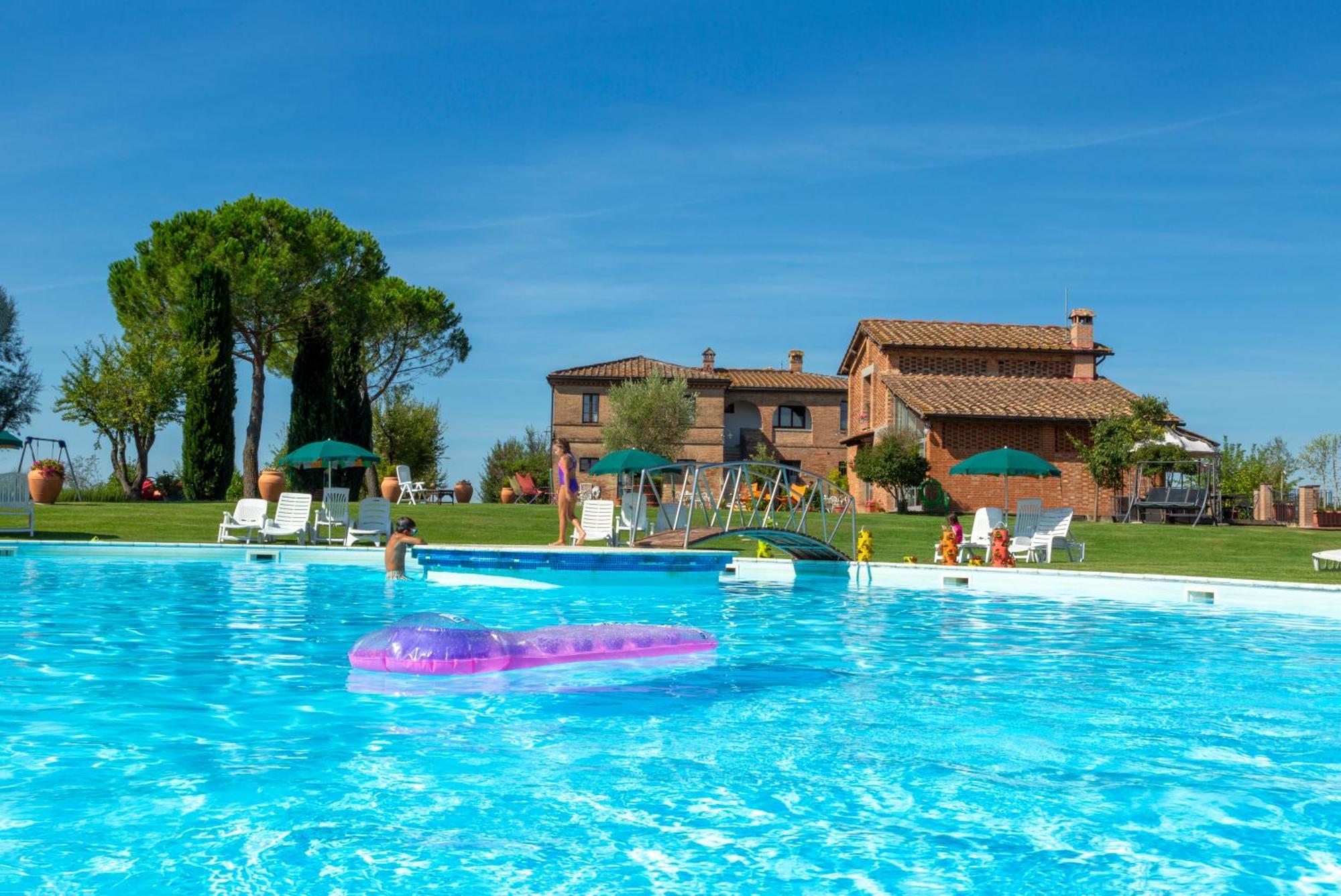 Casavacanze Vesta Isola d'Arbia Екстериор снимка