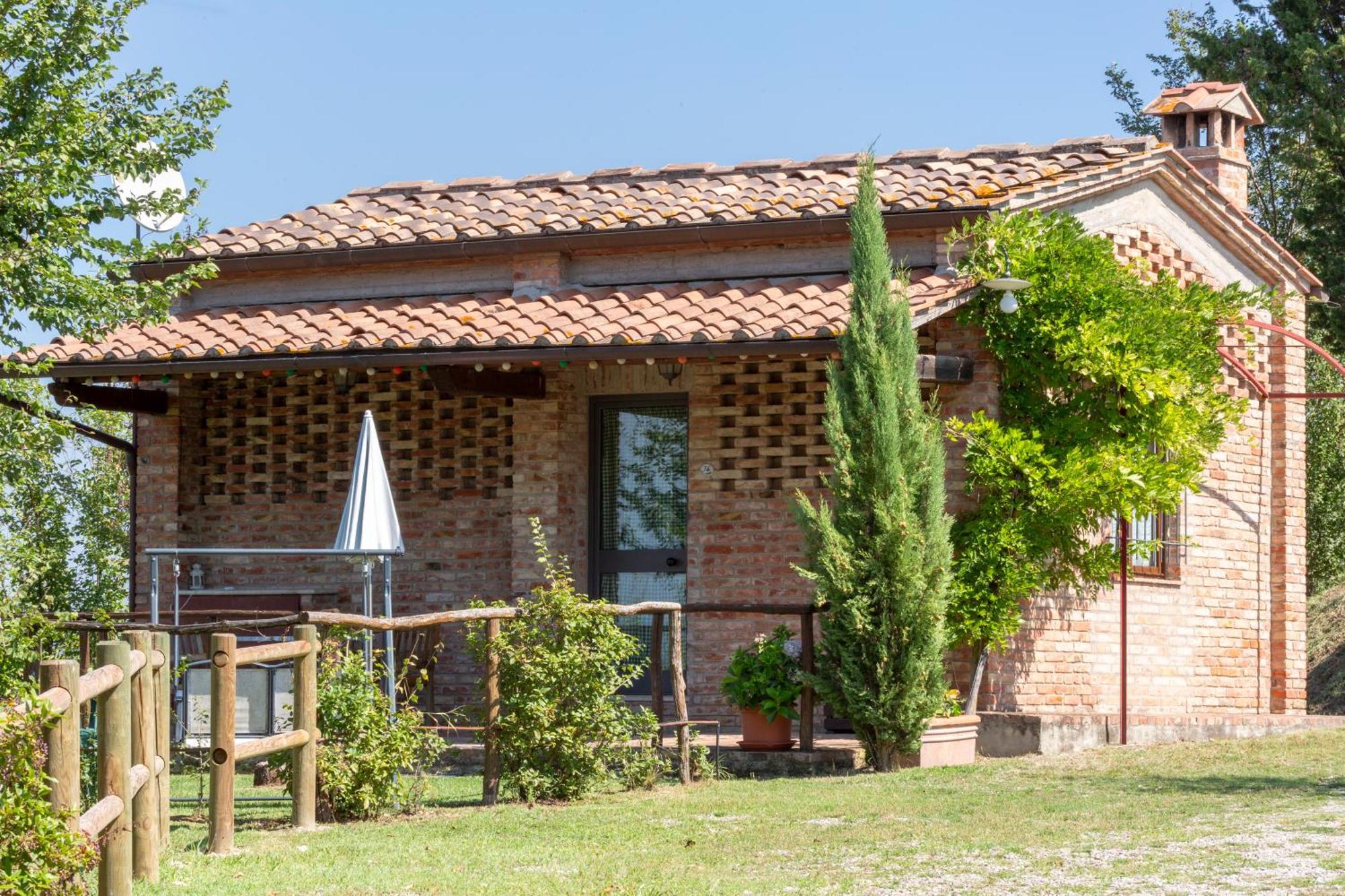 Casavacanze Vesta Isola d'Arbia Екстериор снимка