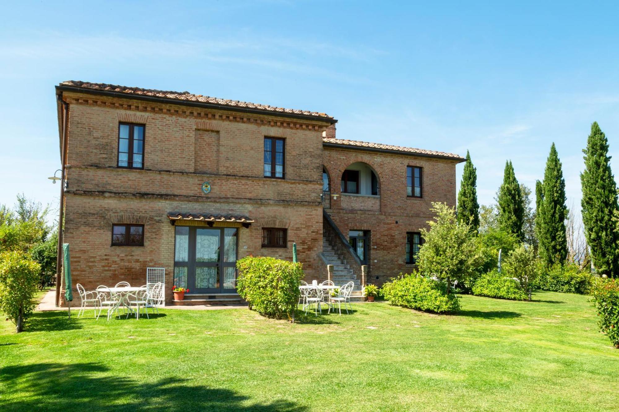 Casavacanze Vesta Isola d'Arbia Екстериор снимка