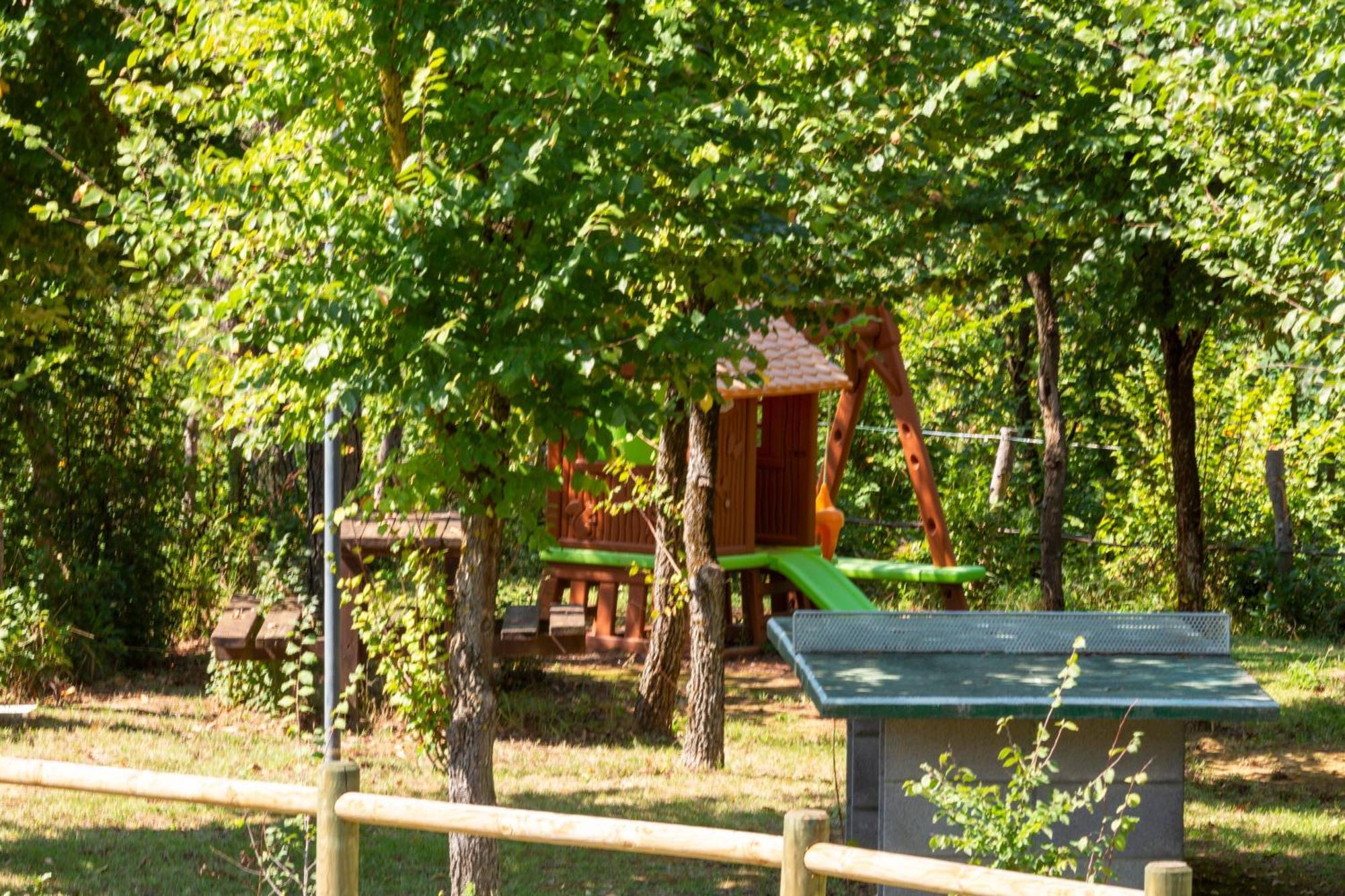 Casavacanze Vesta Isola d'Arbia Екстериор снимка